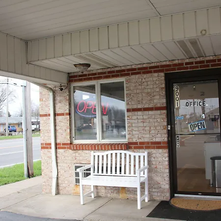 Sterling Inn Near Iag Airport-3