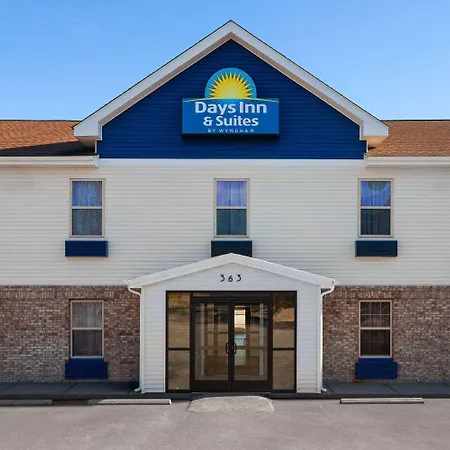 Days Inn & Suites By Wyndham Sellersburg-2