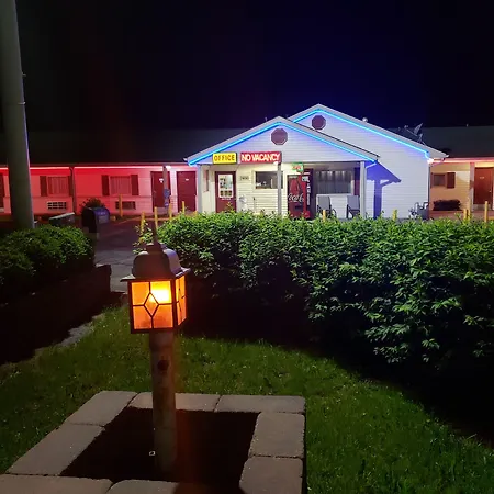 Super 7 Motel-2