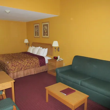 Parkfield Inn - Warsaw-2