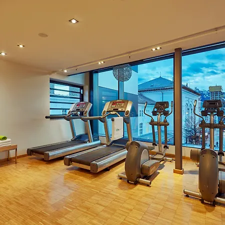 H+ Hotel Salzburg-3