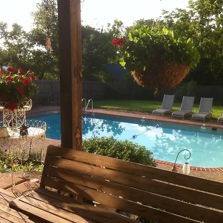 The Hiding Place Bed And Breakfast-3