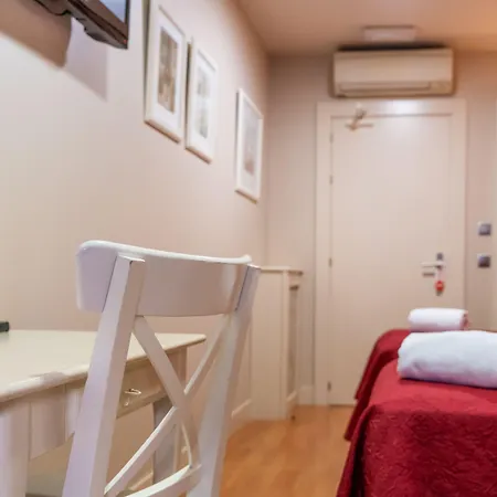 Hostal Matheu-2