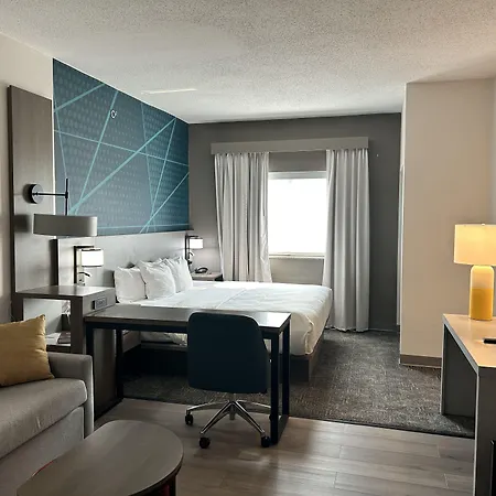 Comfort Suites Bloomsburg-3