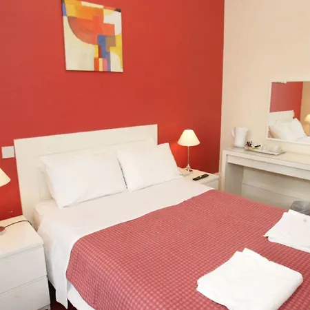 Clifton Hotel-2