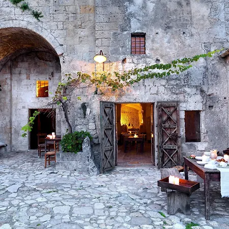 Sextantio Le Grotte Della Civita-3