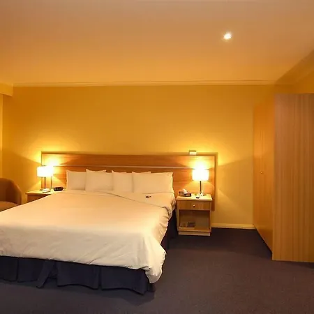 Edgewater Hotel-2