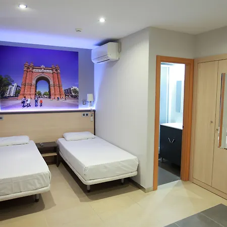 Hostal Las Flores Ramblas-3