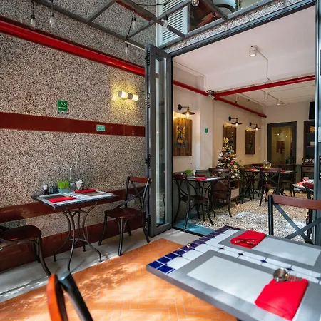 Little Saigon Boutique Hotel-2
