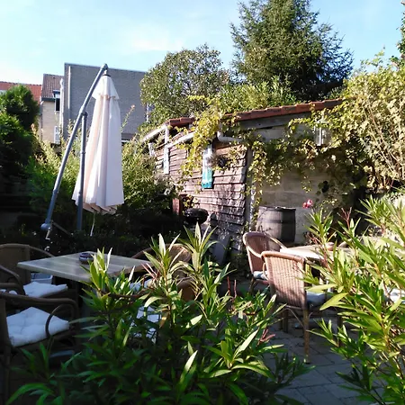 Hotel De Wilde Kriek - before De Karsteboom-2