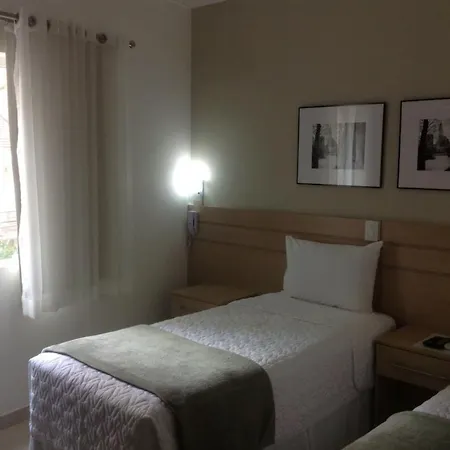Upper Hotel-3