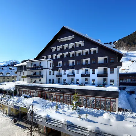 Hotel Post-2