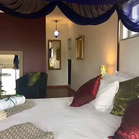 Villa Surprise Guesthouse-3
