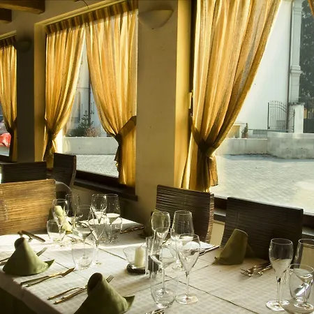 Hotel San Lorenzo Chiavenna-3