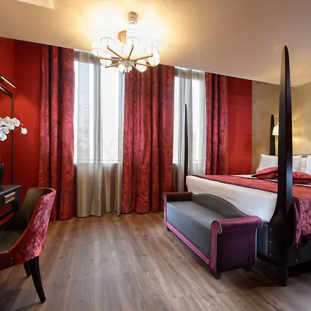 Palazzo Veneziano - Venice Collection-2