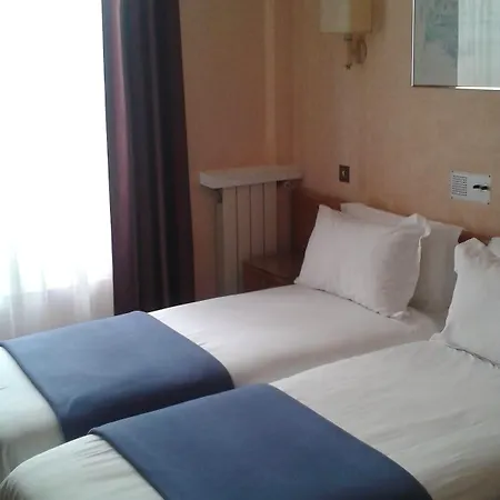 Crystal Hotel-2