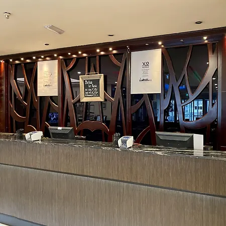 Xo Hotels Blue Tower-2