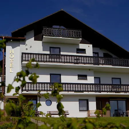 Garni Hotel&Ferienwohnungen Seeschlößchen-3