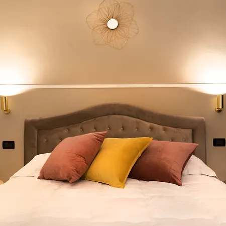 Fair Suite Roma Termini-3