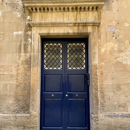 Palazzo dei Conti di Lecce eleganti suite-3