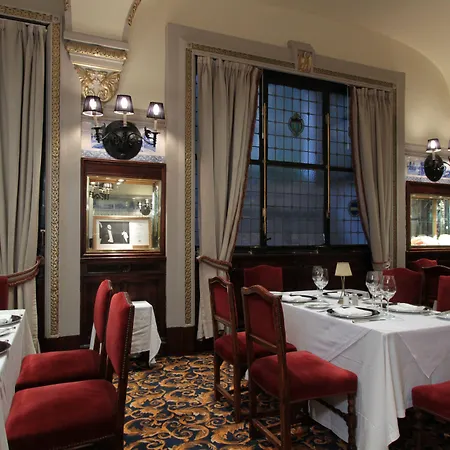Plaza Hotel Buenos Aires-3