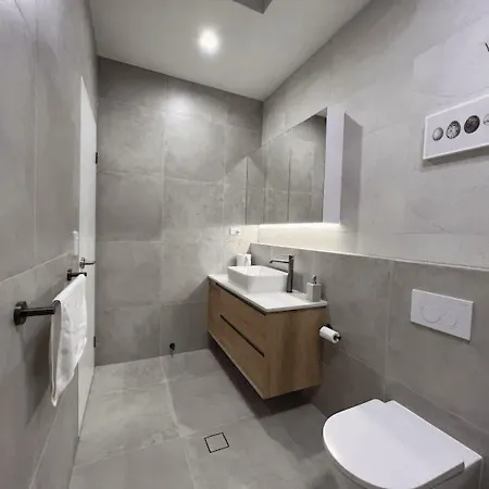 Macquarie Guest House-2
