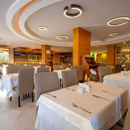 Grand Cettia Hotel-3