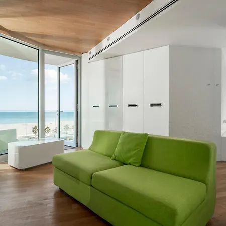 I-Suite Hotel-3