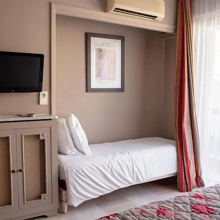 Logis Hotel Diana-2