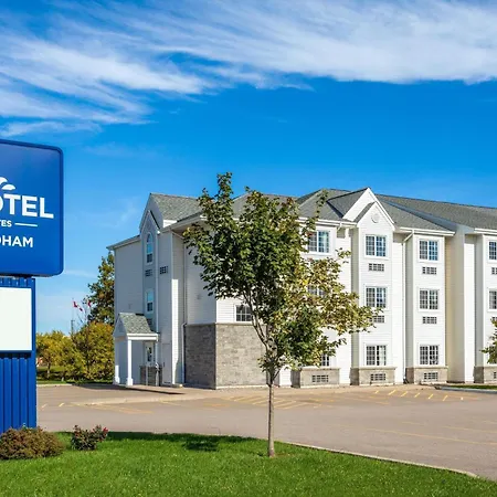 Microtel Inn & Suites Sault Ste. Marie-2