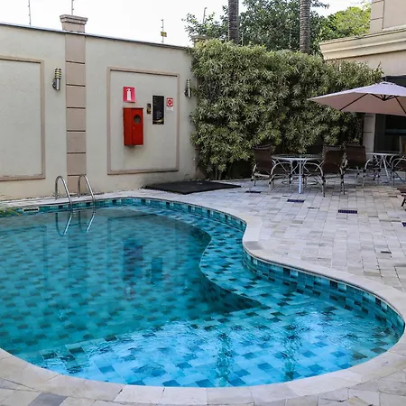 Class Hotel Guaxupe-2