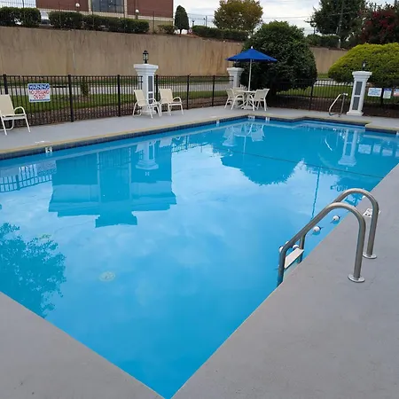 Best Western Greensboro Coliseum Inn-3