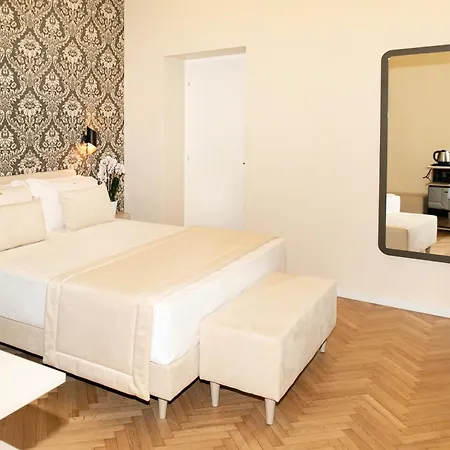 Hotel Caravita-3