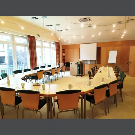 Classic Hotel Kaarst-3