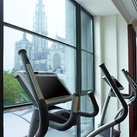 Hilton Antwerp Old Town-2