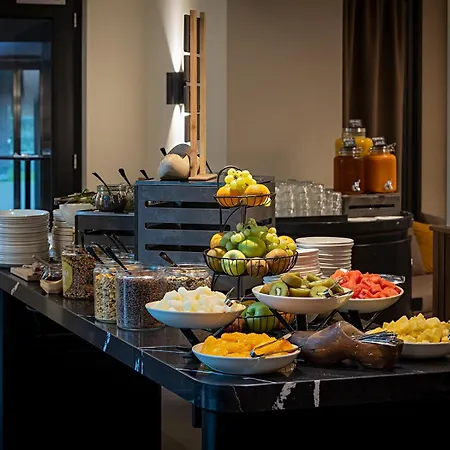 Pestana Amsterdam Riverside-3