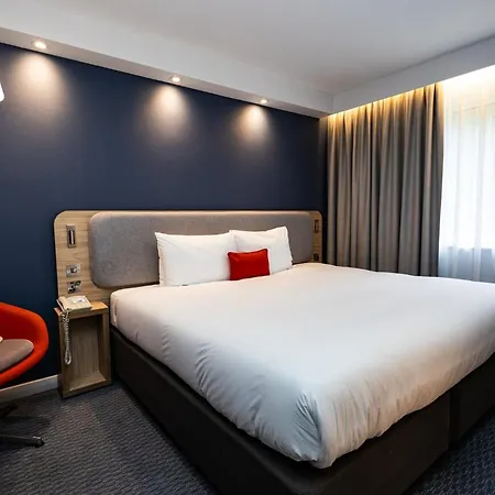 Holiday Inn Express Canterbury By Ihg-2
