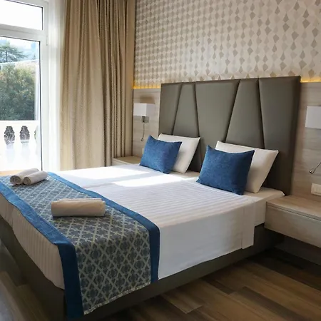 Hotel Fiesa-3