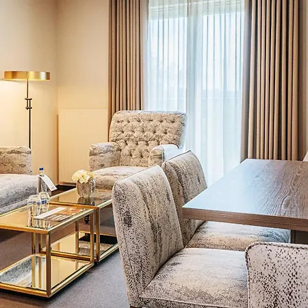 Victor's Residenz-Hotel Gummersbach-3