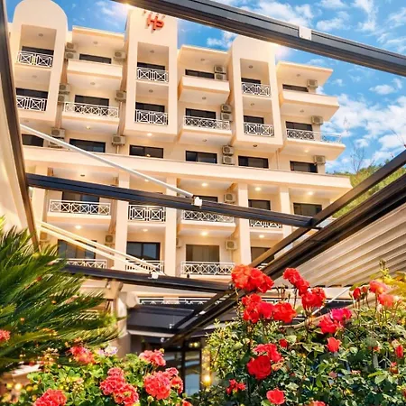 Hotel President-3