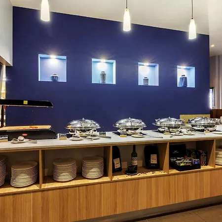 Novotel Darwin Cbd-2