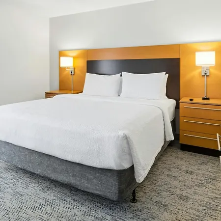 Towneplace Suites Farmington-2
