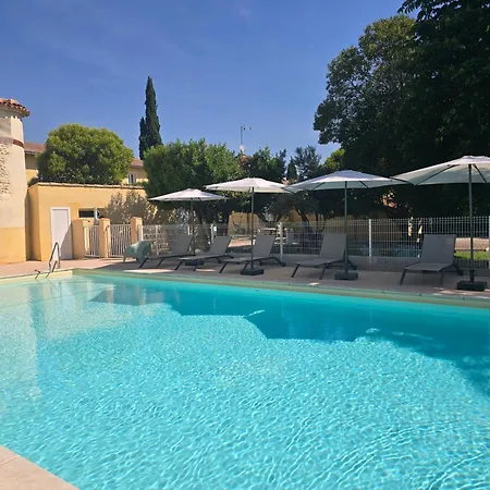 Hôtel Le Mas des Quintrands Manosque-3