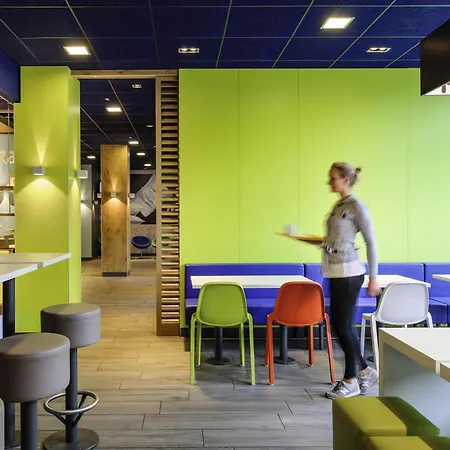 Ibis Budget Basel City-3