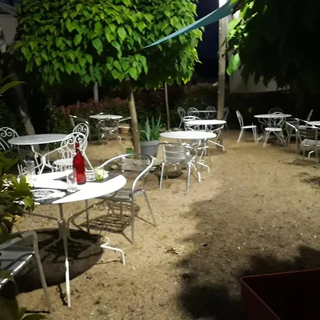 Le Merle Blanc-3