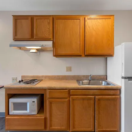 Extended Stay America Select Suites - Wichita - North-2
