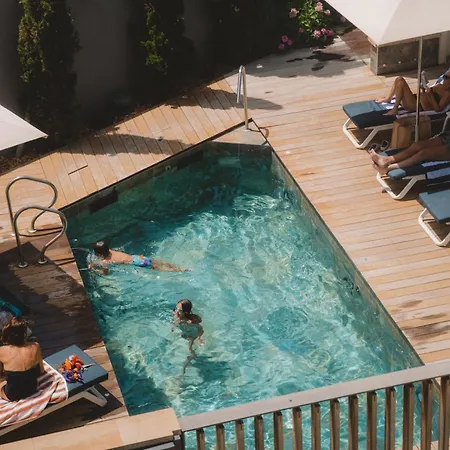 Les Elmes - Hotel & Spa-3