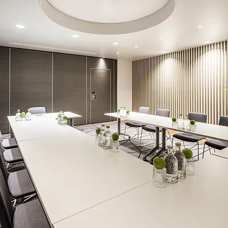 Novotel Den Haag City Centre, fully renovated-3