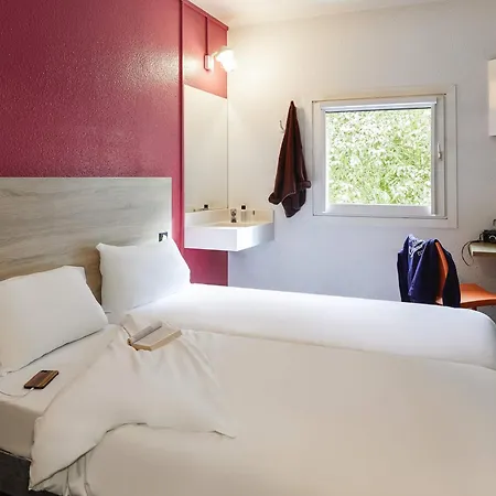 hotelF1 Toulouse Ramonville-2