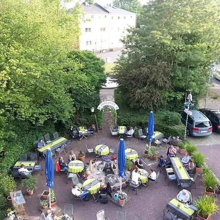 Hotel Taunus Residence-3